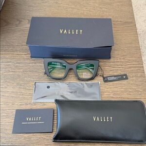 Valley Eyewear Black Brigada Glasses